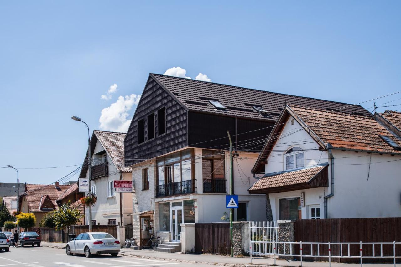 Pensiunea Cupidon Tîrgu Secuiesc Exteriér fotografie